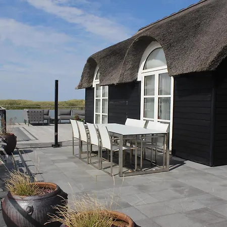 Unique For 10 People With A Large Outdoor Wellness Area - 1030 * Ringkøbing